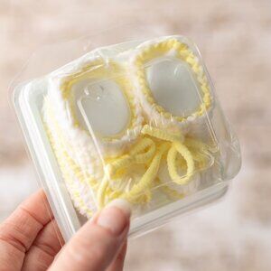 NEW Vintage Crochet Knitted‎ Baby Booties Yellow by Spencer's